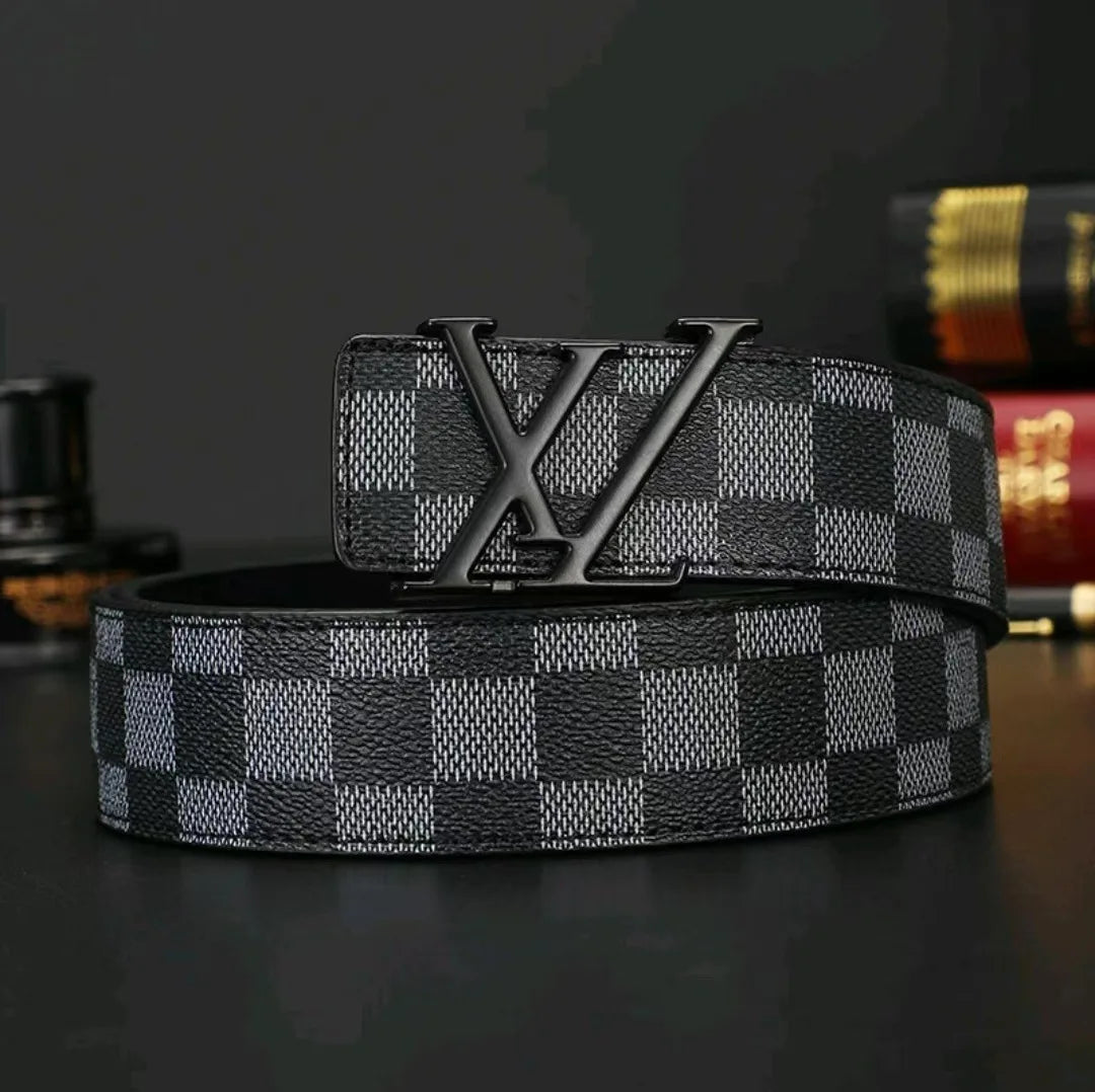 Luxury Textured Men's Belt, Genuine Cowhide with Checkerboard Pattern, Sophisticated Design for Business & Casual Wear