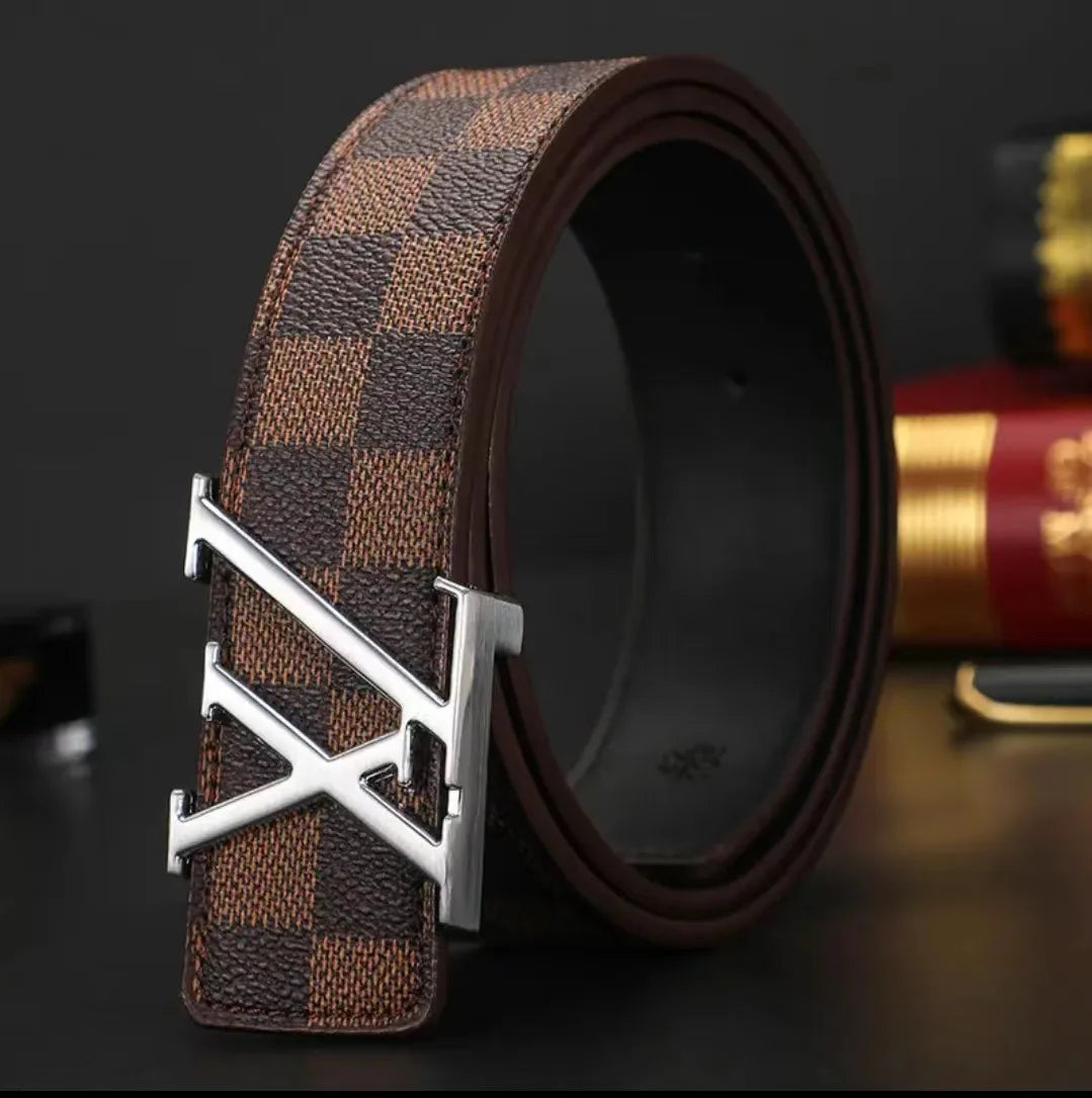 Luxury Textured Men's Belt, Genuine Cowhide with Checkerboard Pattern, Sophisticated Design for Business & Casual Wear