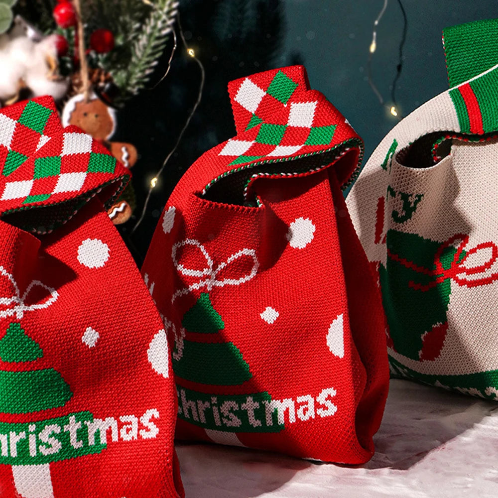 Christmas Knitted Handbags Cartoon Candy Bag Lightweight Gift Tote Bags Fashionable Knitted Pouch Xmas New Year Party Gift Bags