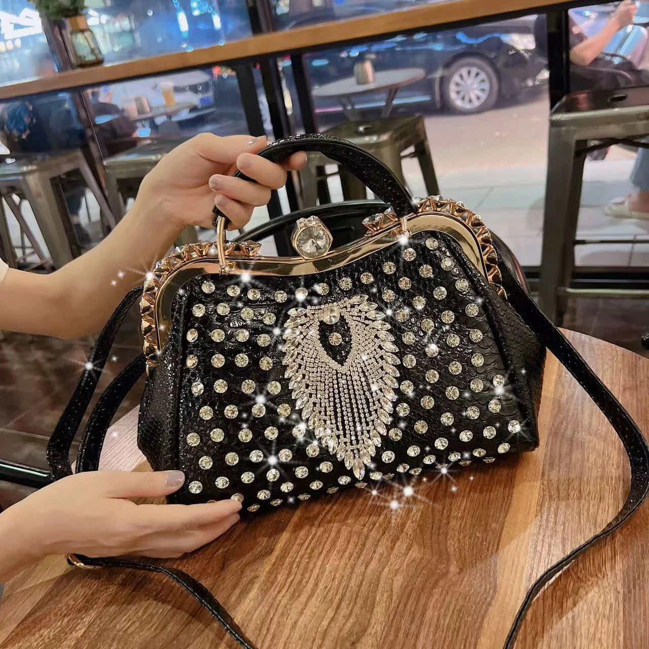 2024 New Luxury Fashion Diamonds Women's Handbags Leather Design Clip Rhinestone Bag Portable Tote Shoulder Messenger Bags
