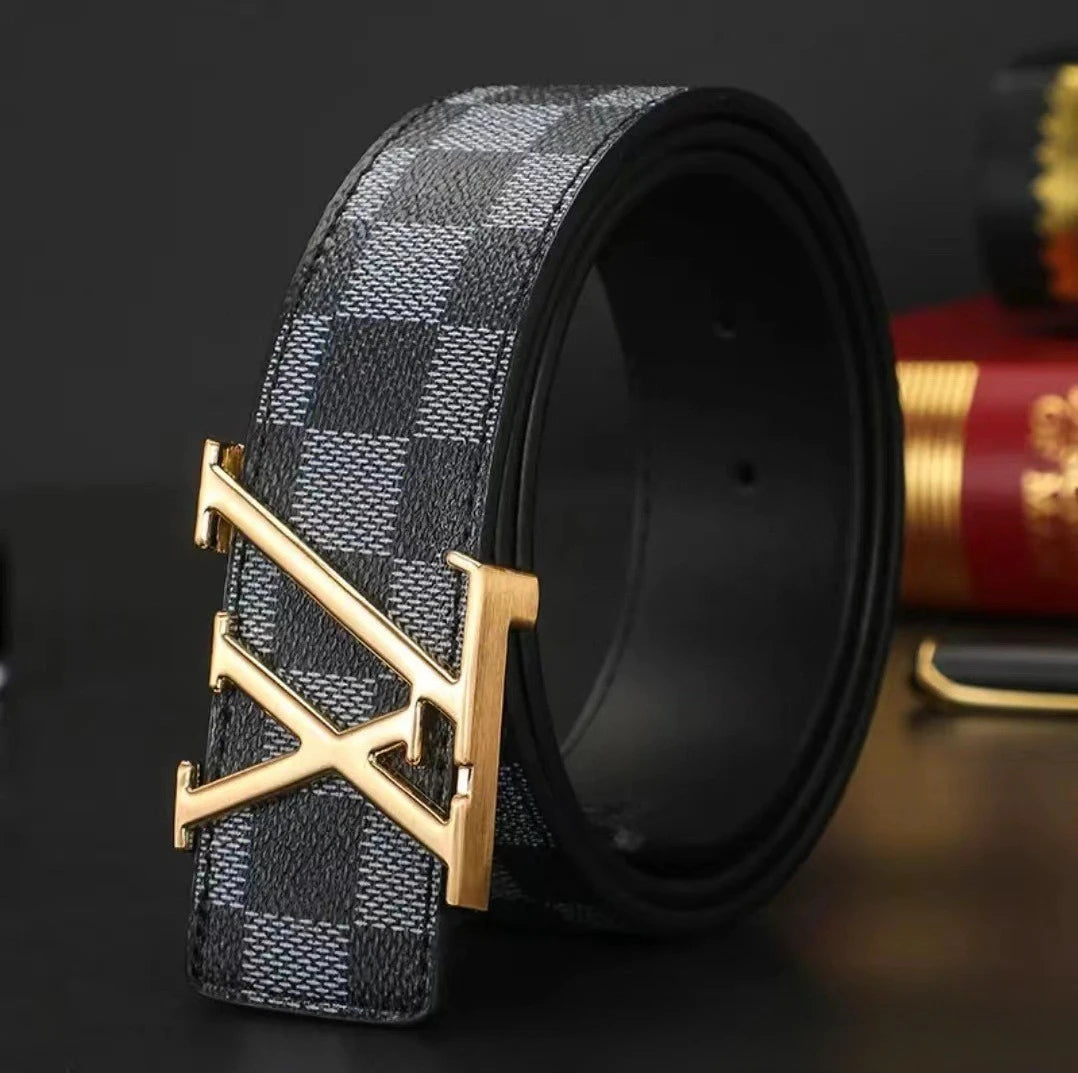 Luxury Textured Men's Belt, Genuine Cowhide with Checkerboard Pattern, Sophisticated Design for Business & Casual Wear