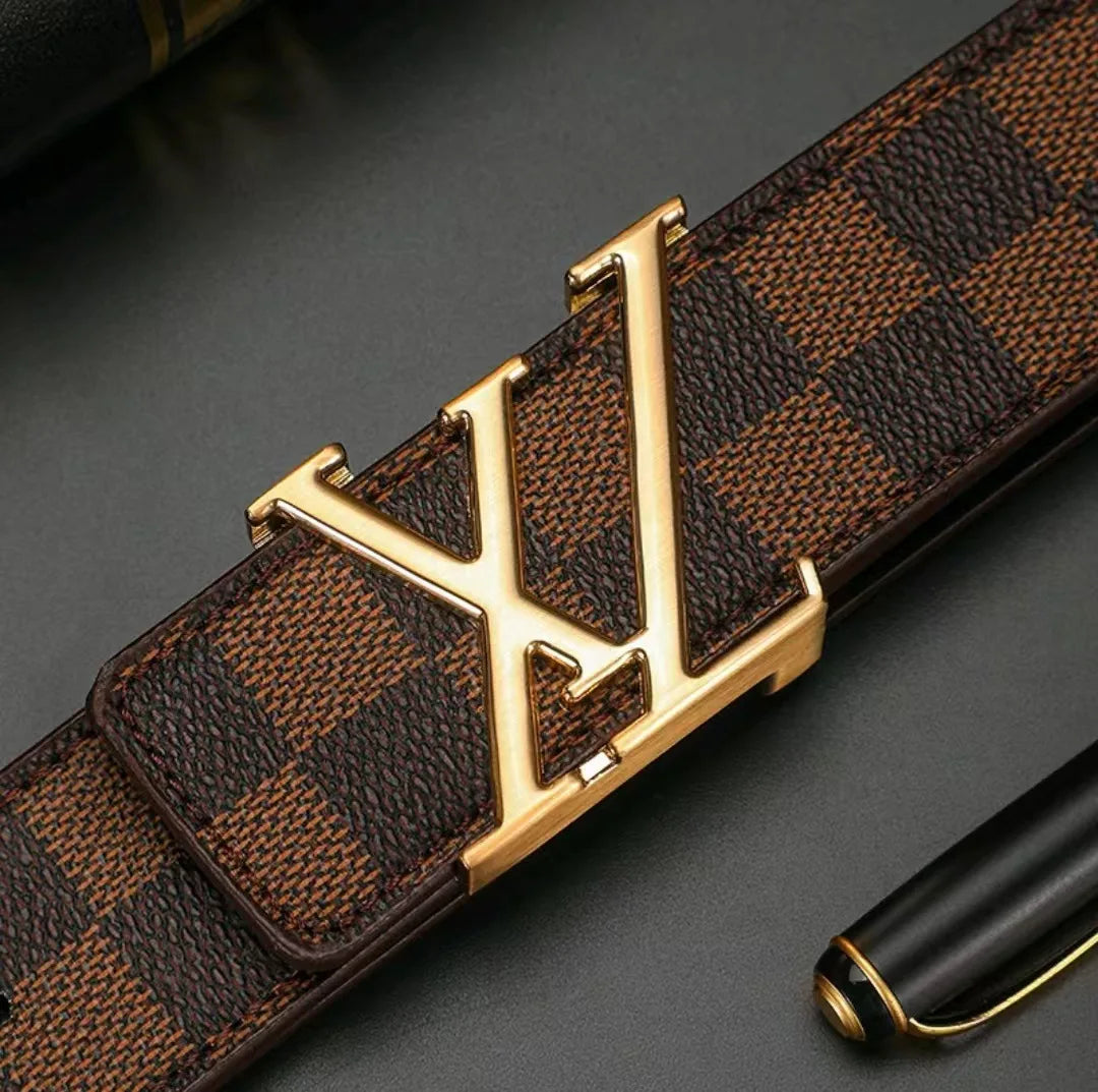 Luxury Textured Men's Belt, Genuine Cowhide with Checkerboard Pattern, Sophisticated Design for Business & Casual Wear